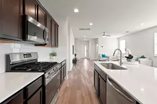10206 Norshire Ln, Austin, TX 78754 - Photo 8
