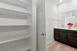 10206 Norshire Ln, Austin, TX 78754 - Photo 16