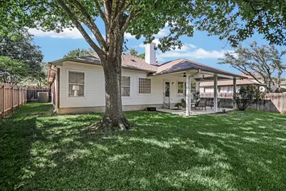 8909 Lanna Bluff Loop, Austin, TX 78749 - Photo 18