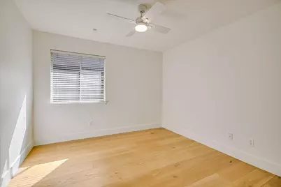 8909 Lanna Bluff Loop, Austin, TX 78749 - Photo 6