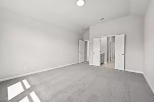 216 Hornet St, Elgin, TX 78621 - Photo 2