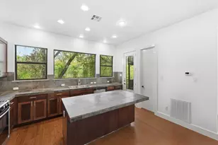 4610 Windy Brook Dr, Austin, TX 78723 - Photo 14