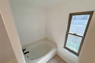 8003 Bannock Ln, Austin, TX 78747 - Photo 26