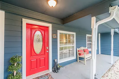 560 Persimmon Pass, Fischer, TX 78623 - Photo 4