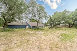 560 Persimmon Pass, Fischer, TX 78623 - Photo 26