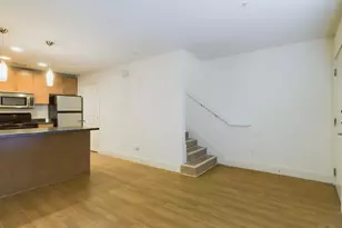 711 W 32nd St, Austin, TX 78705 - Photo 10