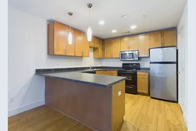 711 W 32nd Street #143, Austin, TX 78705 - Photo 12