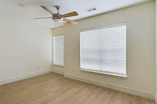 711 W 32nd St, Austin, TX 78705 - Photo 30