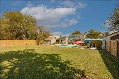 1709 Lexington Street, Taylor, TX 76574 - Photo 38