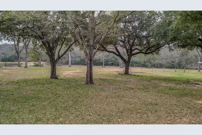 8775 Lone Star Road, Washington, TX 77880 - Photo 18