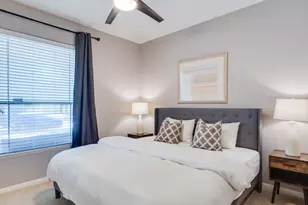 2404 Independence Dr, Austin, TX 78745 - Photo 20