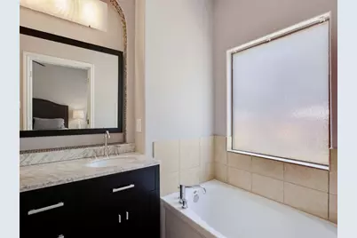 2404 Independence Drive, Austin, TX 78745 - Photo 18