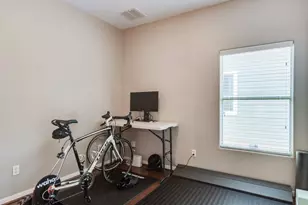 2404 Independence Dr, Austin, TX 78745 - Photo 22