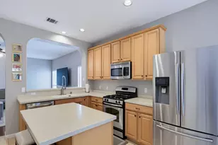 2404 Independence Dr, Austin, TX 78745 - Photo 10