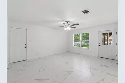 8203 Colony Loop Drive, Austin, TX 78724 - Photo 24