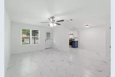 8203 Colony Loop Drive, Austin, TX 78724 - Photo 22