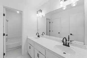 8203 Colony Loop Dr, Austin, TX 78724 - Photo 30