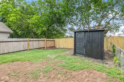 8203 Colony Loop Drive, Austin, TX 78724 - Photo 16