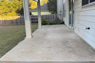 612 Blair Ave, Bastrop, TX 78602 - Photo 6