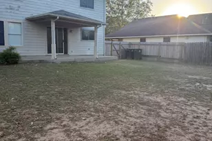 612 Blair Ave, Bastrop, TX 78602 - Photo 8
