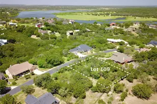 109 Cove Creek Dr, Spicewood, TX 78669 - Photo 2