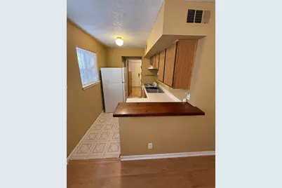 1009 E 16th Street, Austin, TX 78702 - Photo 16