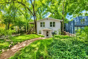 1607 Garden St, Austin, TX 78702 - Photo 1