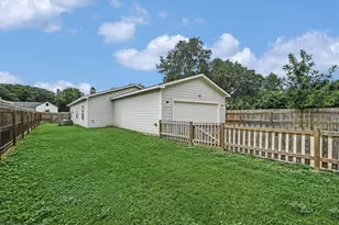 103 East St, Smithville, TX 78957 - Photo 20