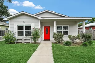 103 East St, Smithville, TX 78957 - Photo 2