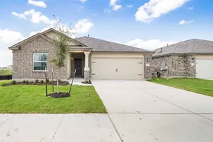 102 Sebring Cir, Hutto, TX 78634 - Photo 1
