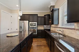 1005 Highknoll Ln, Georgetown, TX 78628 - Photo 14