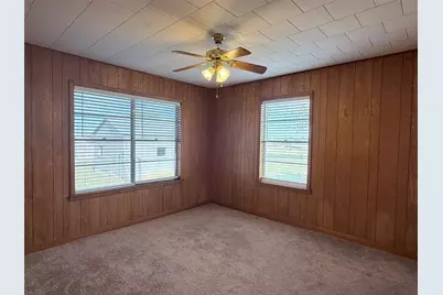 500 Greasy Bend, Smithville, TX 78957 - Photo 10