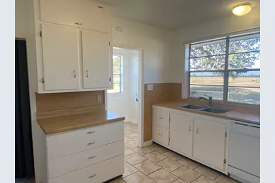 500 Greasy Bend, Smithville, TX 78957 - Photo 4