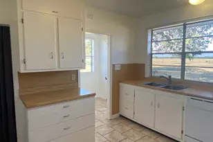 500 Greasy Bend, Smithville, TX 78957 - Photo 4