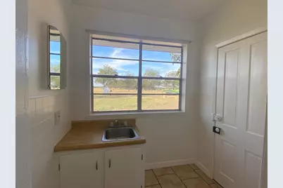 500 Greasy Bend, Smithville, TX 78957 - Photo 8