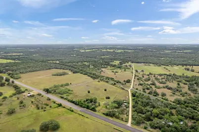 10843 US Highway 90 W, Harwood, TX 78632 - Photo 26