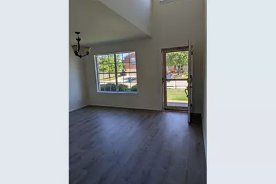 209 Phillips Street, Hutto, TX 78634 - Photo 4