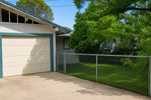 4812 Avenue H, Austin, TX 78751 - Photo 2