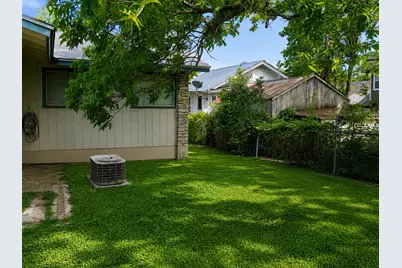 4812 Avenue H #A, Austin, TX 78751 - Photo 8