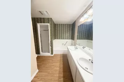 728 W San Antonio Street #108B, Lockhart, TX 78644 - Photo 8