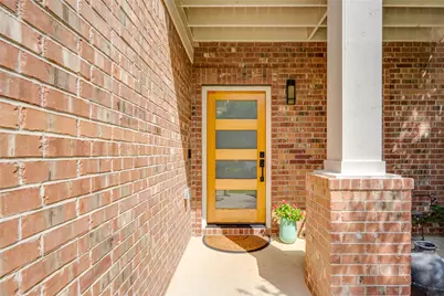 5205 Scottish Thistle Drive, Austin, TX 78739 - Photo 2
