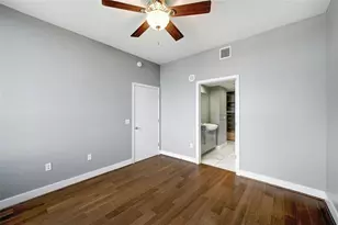 300 Bowie St, Austin, TX 78703 - Photo 10