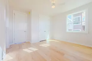 25808 Case Ln, Spicewood, TX 78669 - Photo 20