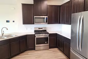 6229 Mantalcino Dr, Round Rock, TX 78665 - Photo 4