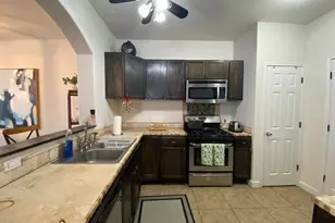 6201 Grover Ave, Austin, TX 78757 - Photo 4