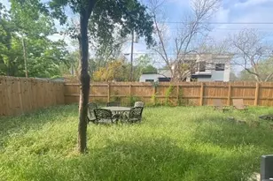 6201 Grover Ave, Austin, TX 78757 - Photo 14