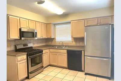 8501 Bismark Cove, Austin, TX 78745 - Photo 10