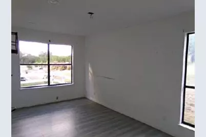 20707 Greenpark Drive, Lago Vista, TX 78645 - Photo 6
