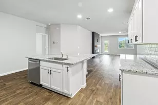 211 Rainmaker Ln, Bastrop, TX 78602 - Photo 4