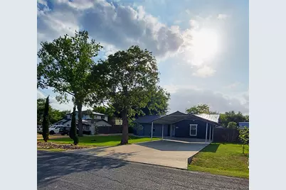 209 Green Pasture, Hutto, TX 78634 - Photo 2